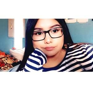 Meet your Posher, Yesica